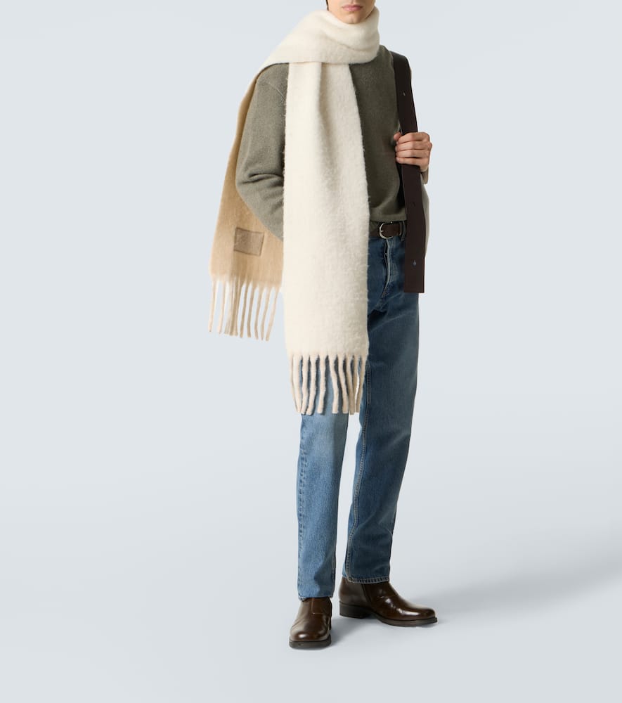 Mid-rise straight jeans