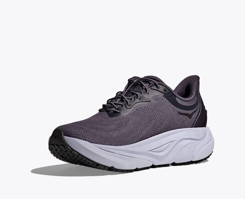 HOKA Women's Arahi SR Shoes in Squid Ink/Carbon Black