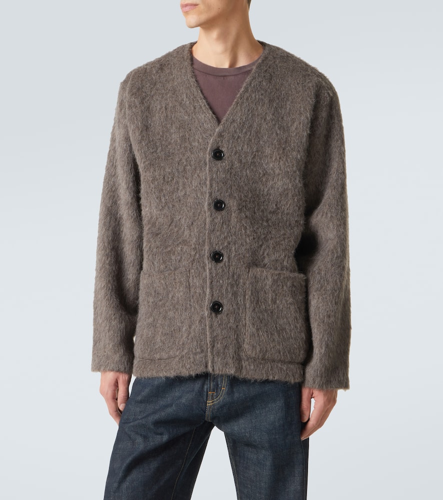 Buttoned cardigan