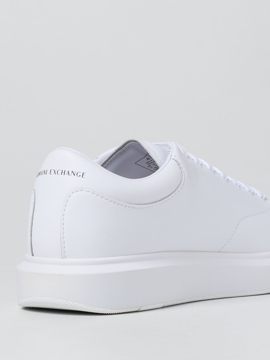 Trainers in smooth leather