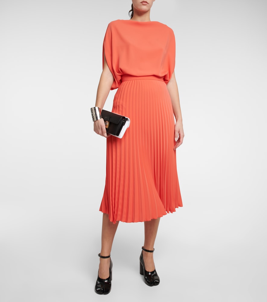 Pleated crêpe midi skirt