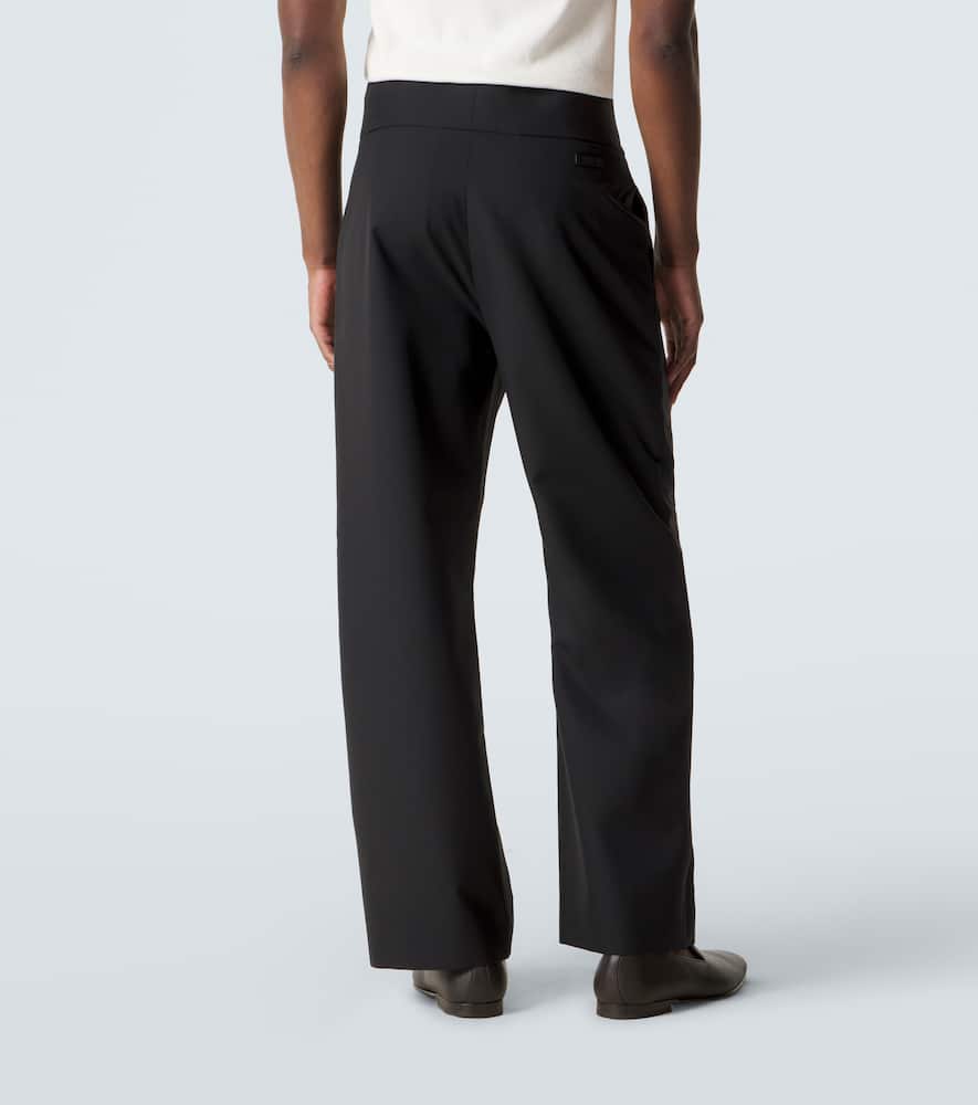 Virgin wool straight pants