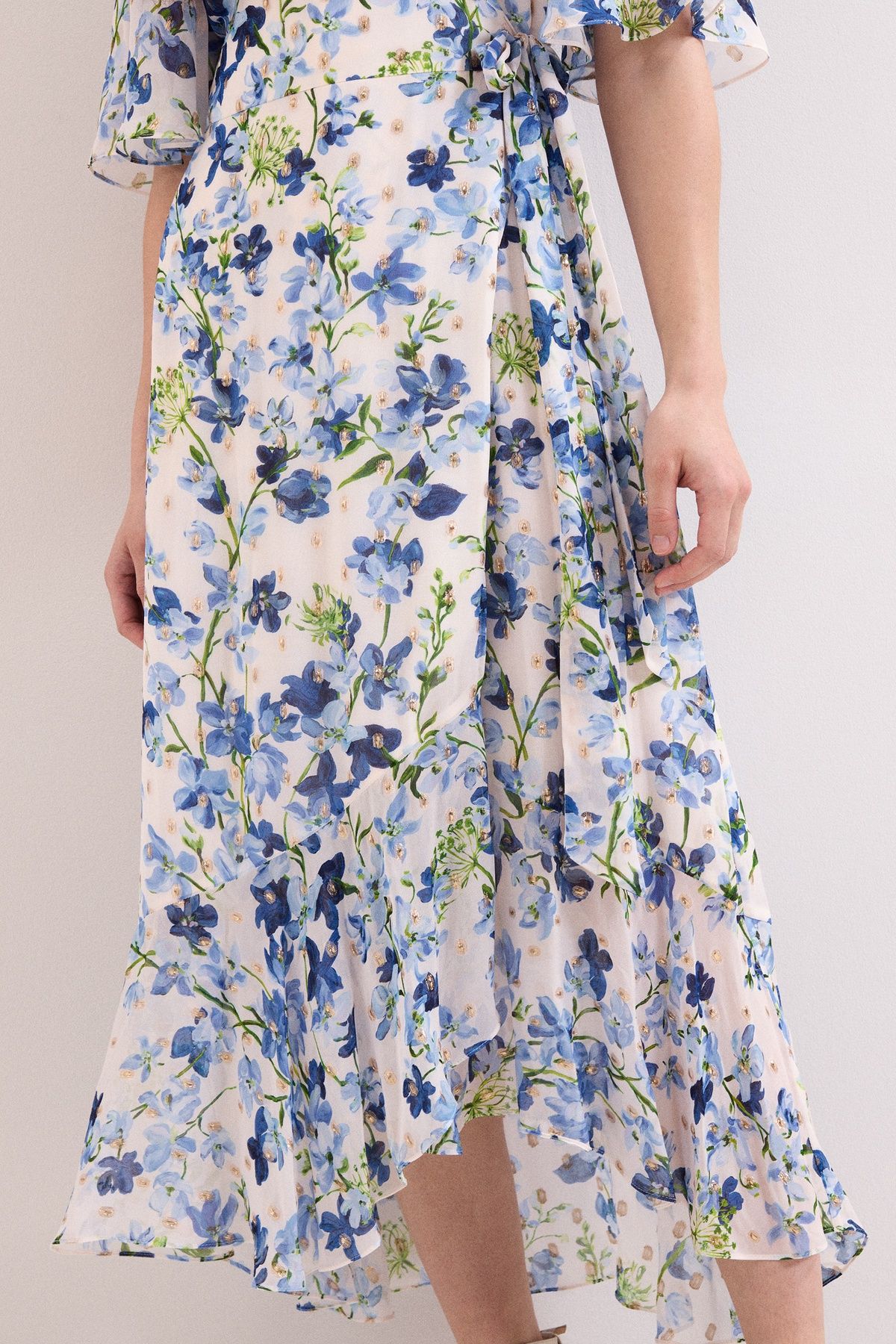 Phase Eight Women's Juliette Floral Midi Dress in Ivory