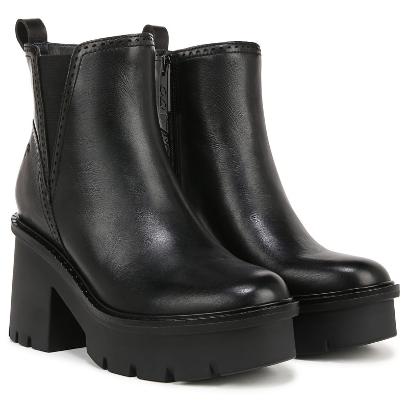Women's Quest Booties (Black)