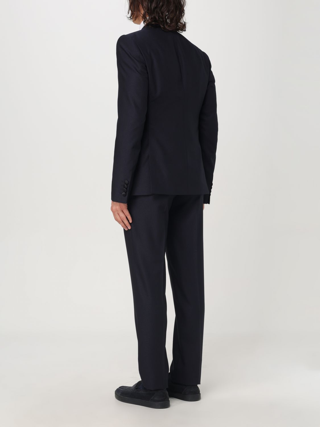 Suit Men color Blue
