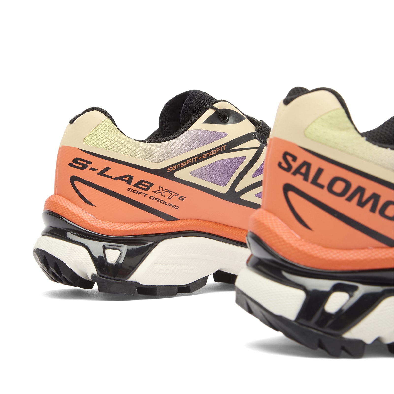 Women's XT-6 Sneaker Black/Almond Cream/Dragon Fire