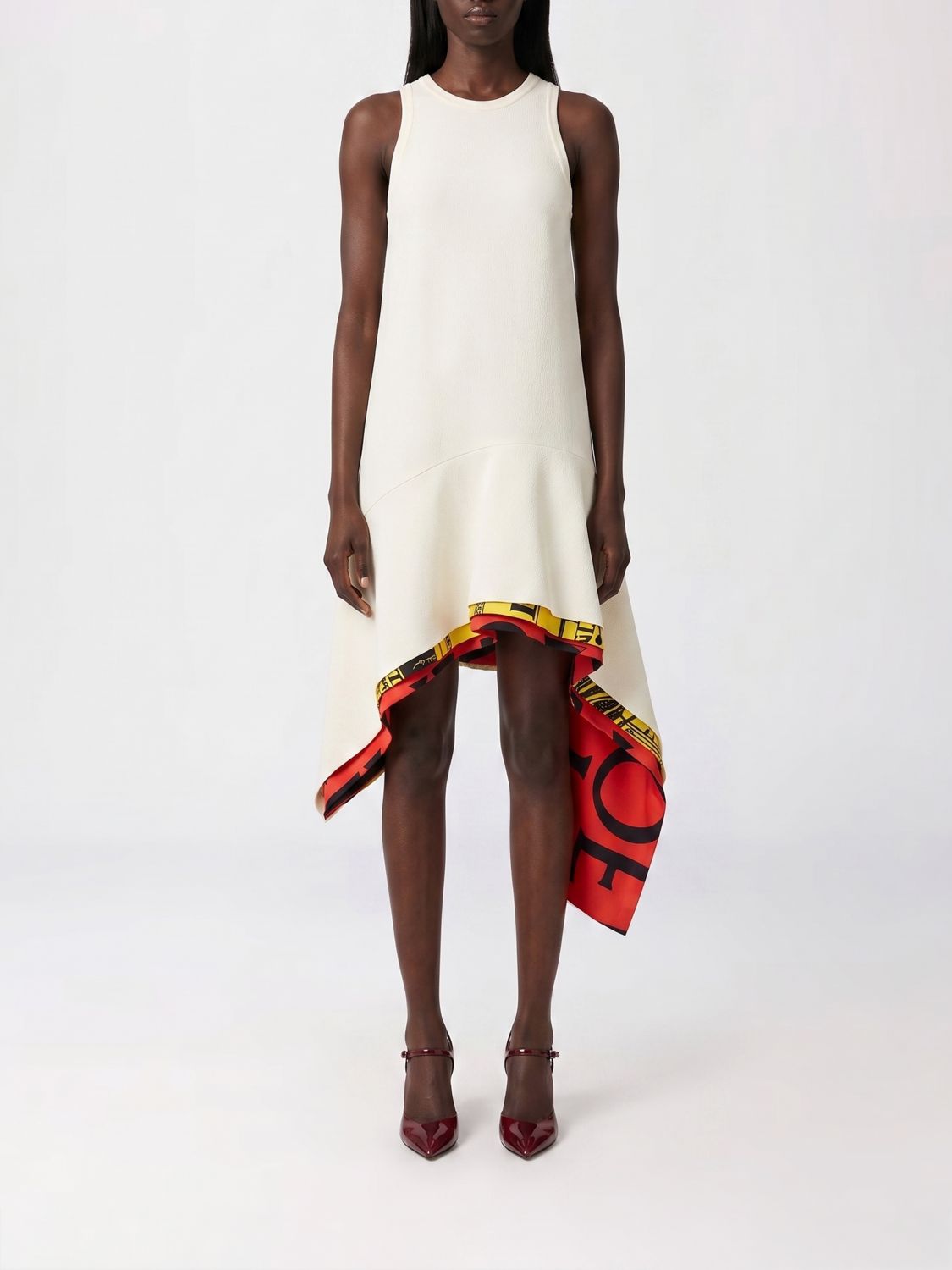 Dress Woman color White
