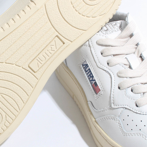Leather Sneakers With Contrasting Heel Tab