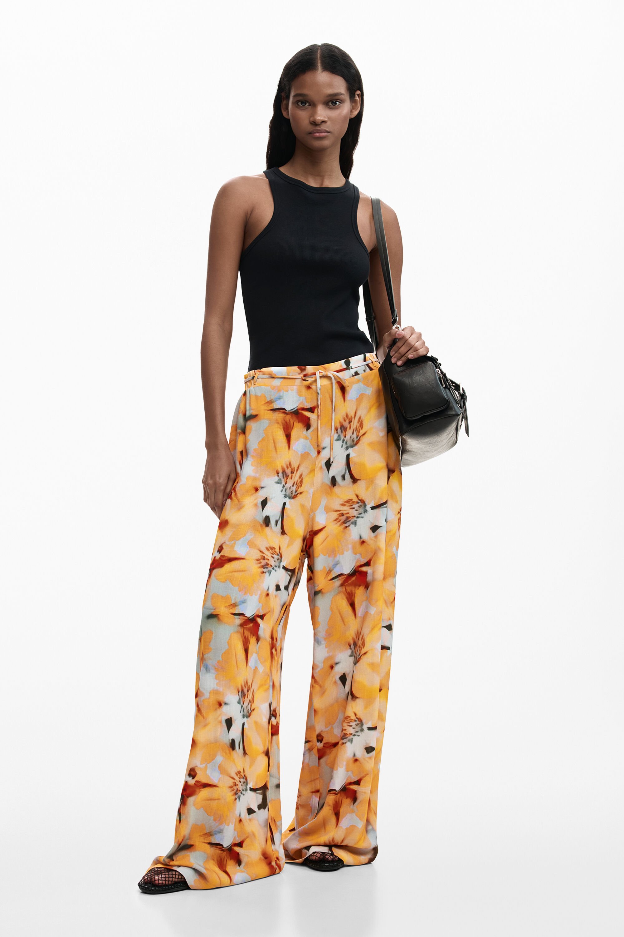 Flowy floral trouser