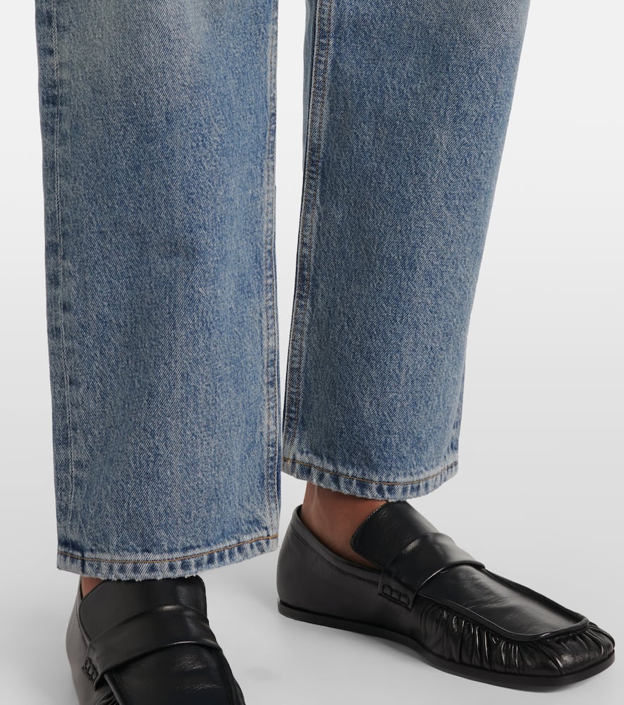 90s mid-rise straight jeans