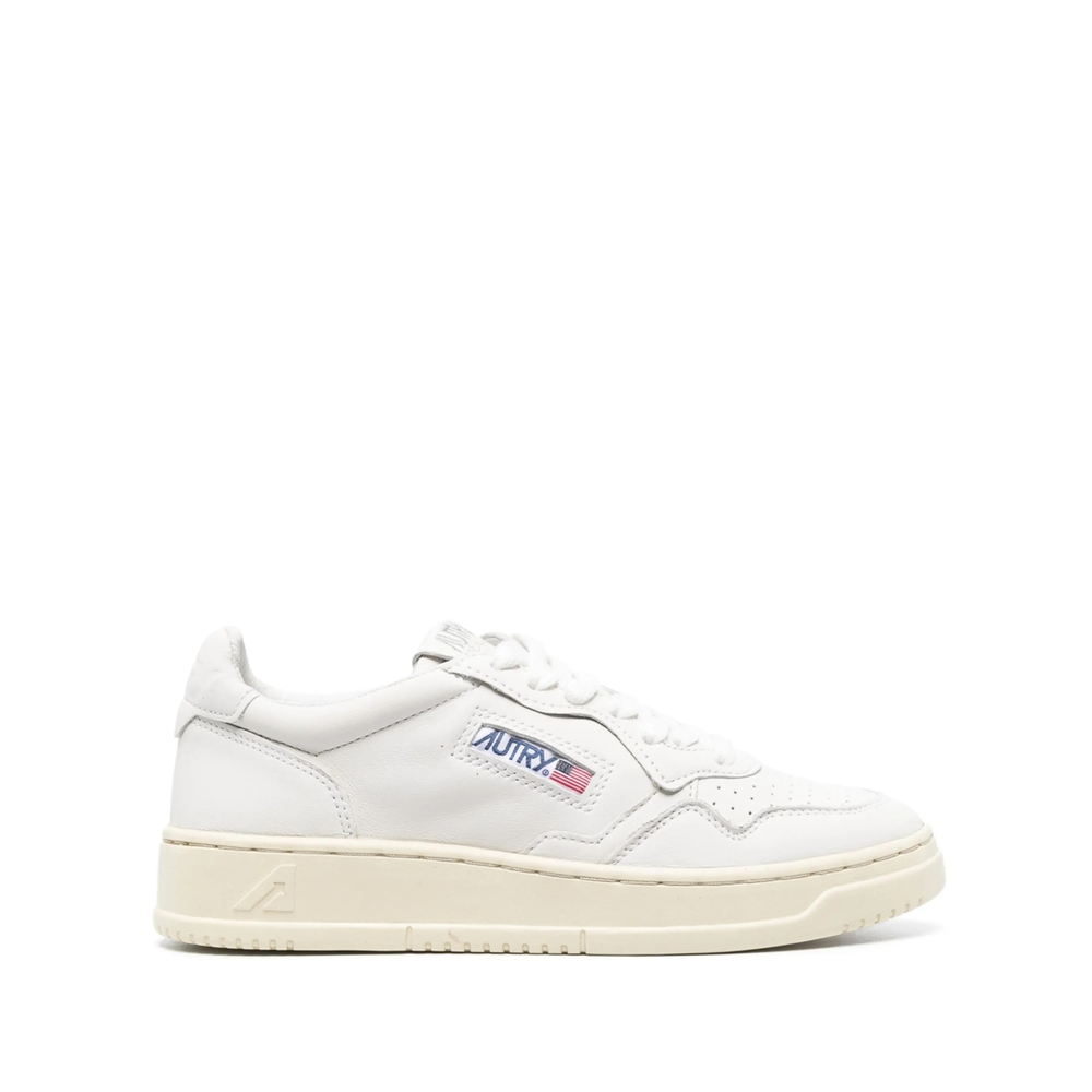 Medalist Low "Goat/White" Sneakers