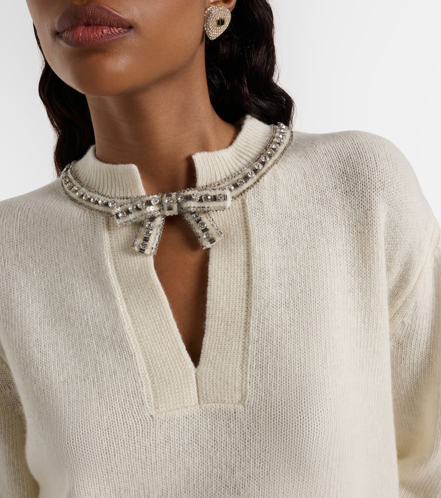 Virgin wool sweater