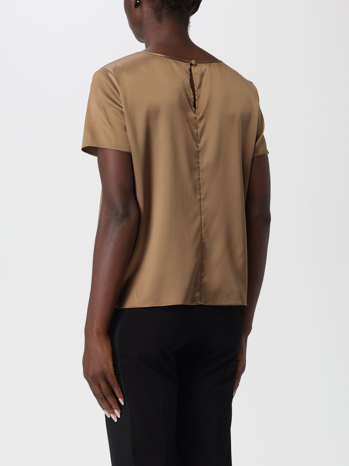 Top Woman color Brown