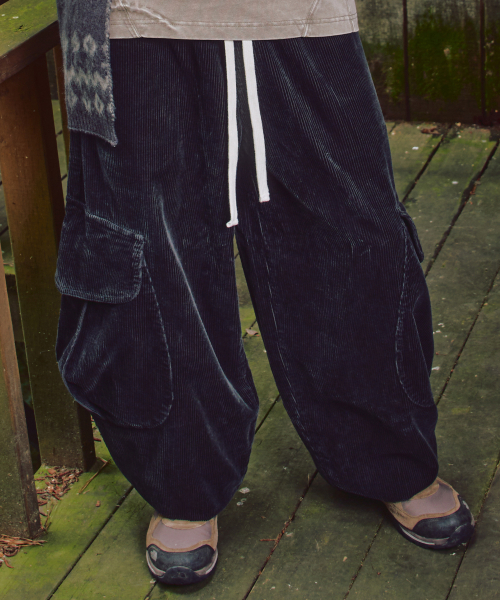 XP313 Chestnut Balloon Corduroy Pants