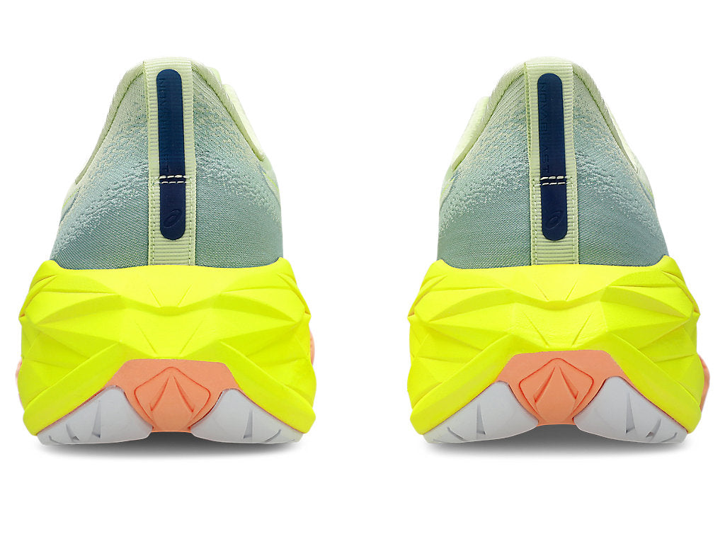 Novablast 4 Lite-Show Running Sneakers 'Green'