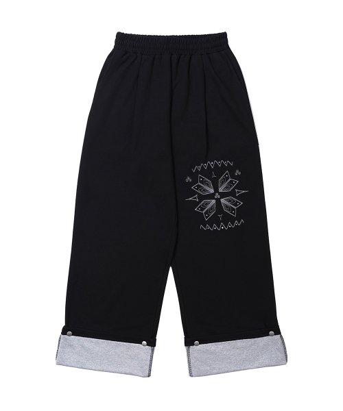 One-Tuck Crystal Roll-Up Sweatpants Black