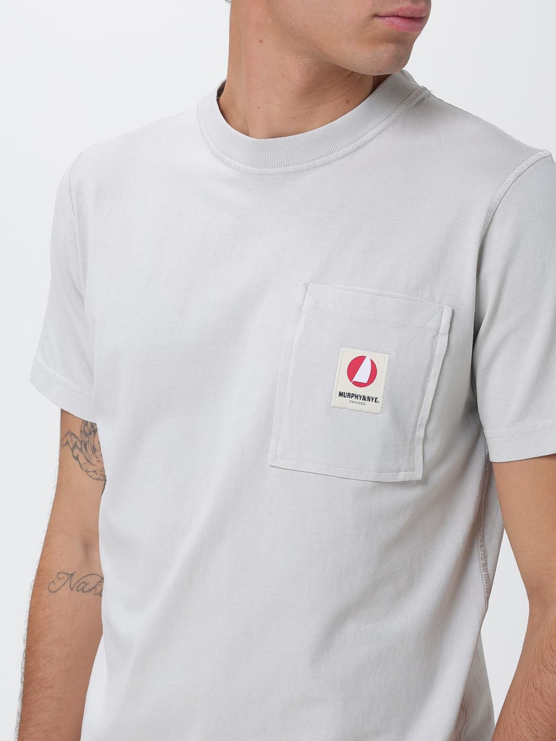 T-Shirt Men color Pearl