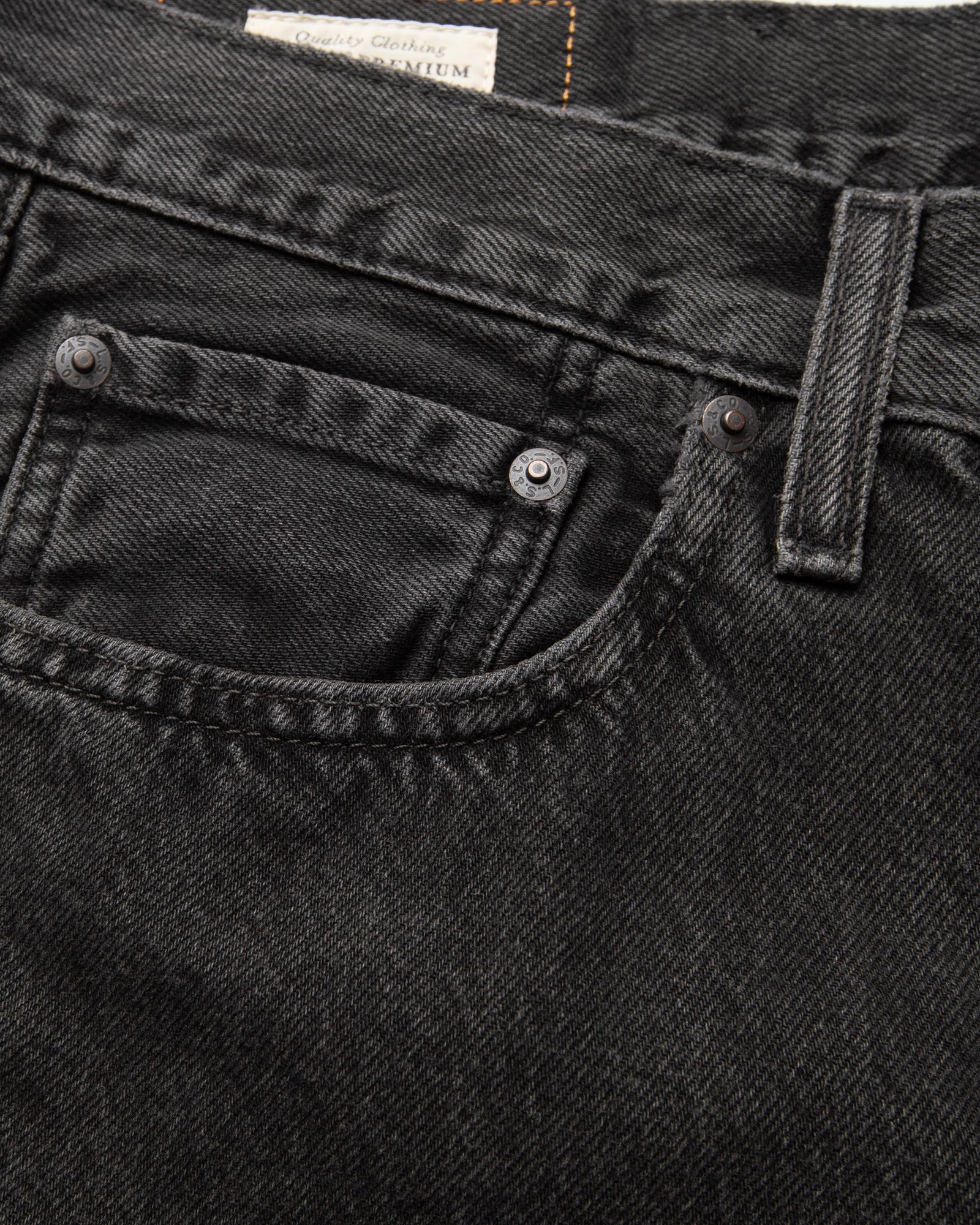 578 BAGGY black male Jeans now available at BSTN