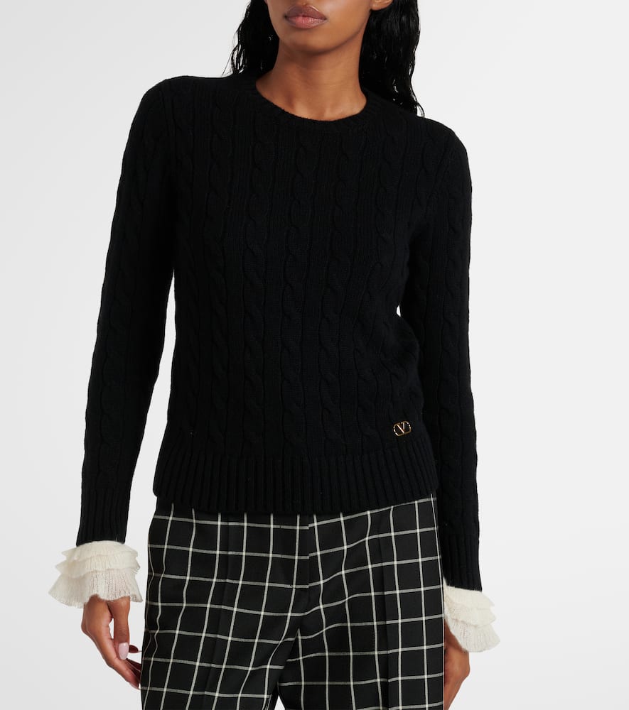 Cashmere sweater