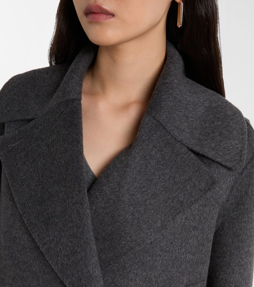 Cropped wool and cashmere peacoat
