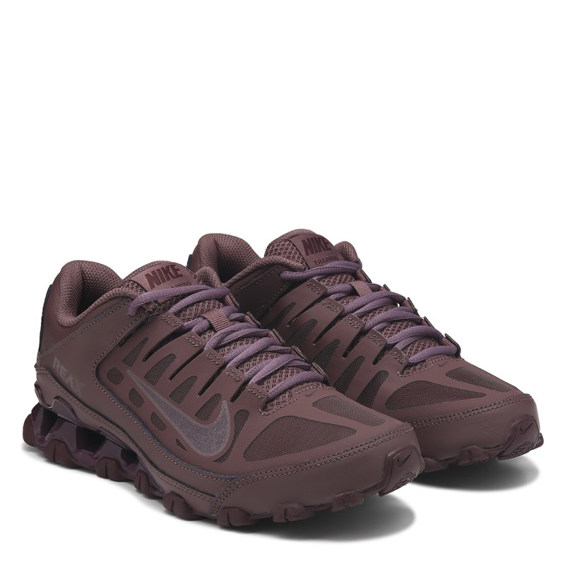 Women's Reax 8 Tr Sneakers (Red/Silver)