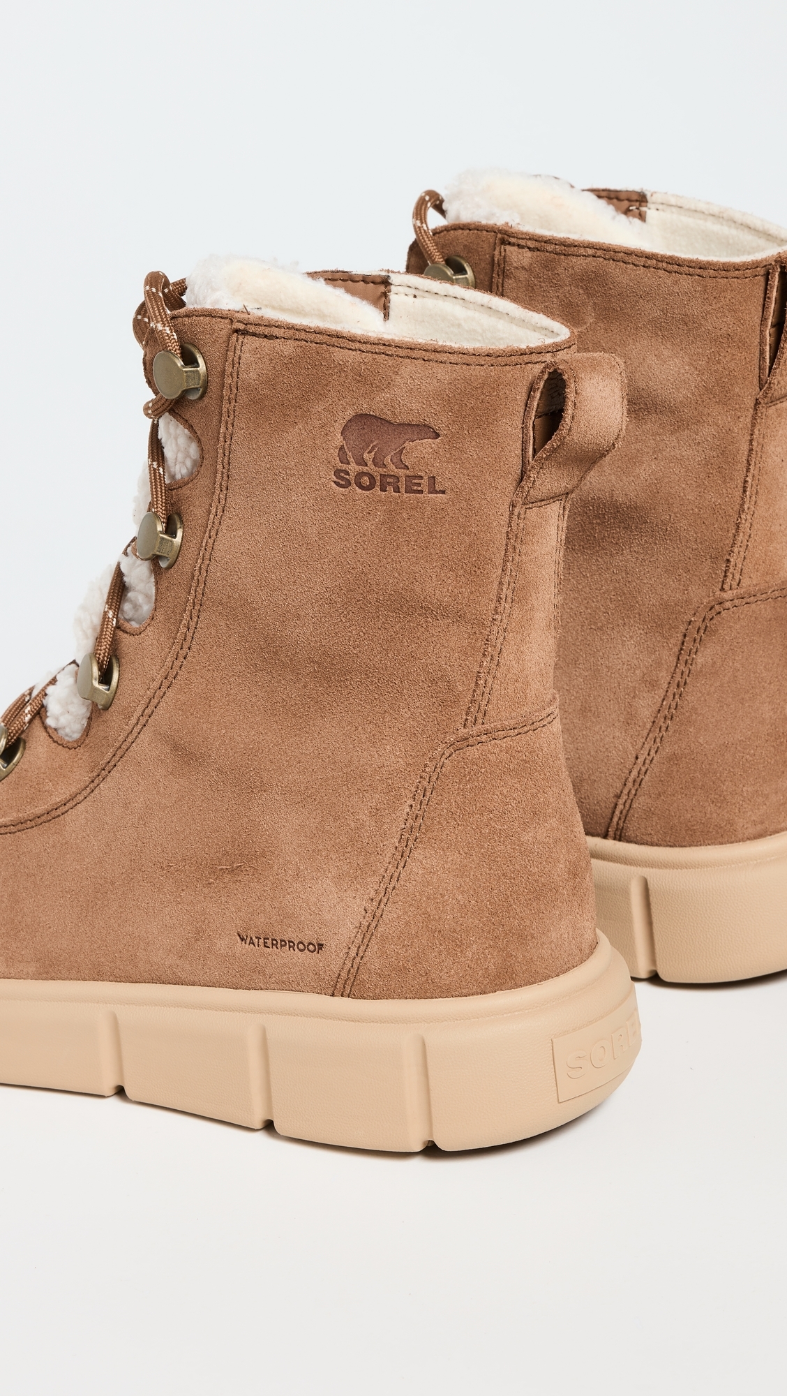 Explorer III Joan Cozy Boots Velvet Tan/Canoe