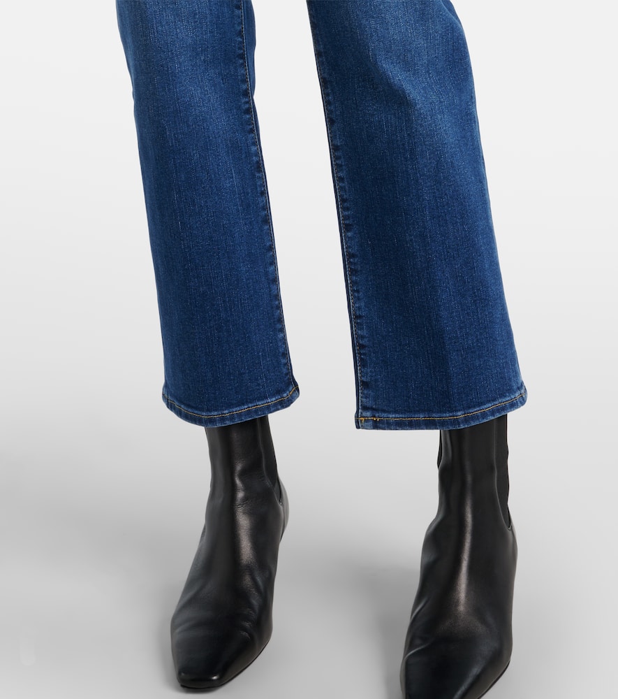 Sleek flared jeans