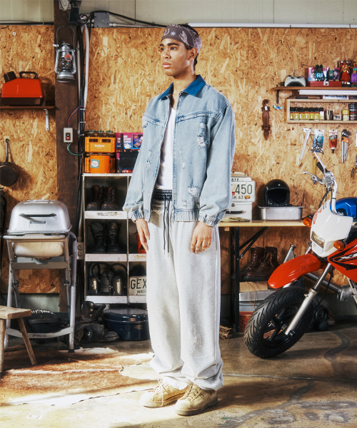 DESTROYED DENIM ZIPUP JACKET LIGHT BLUE