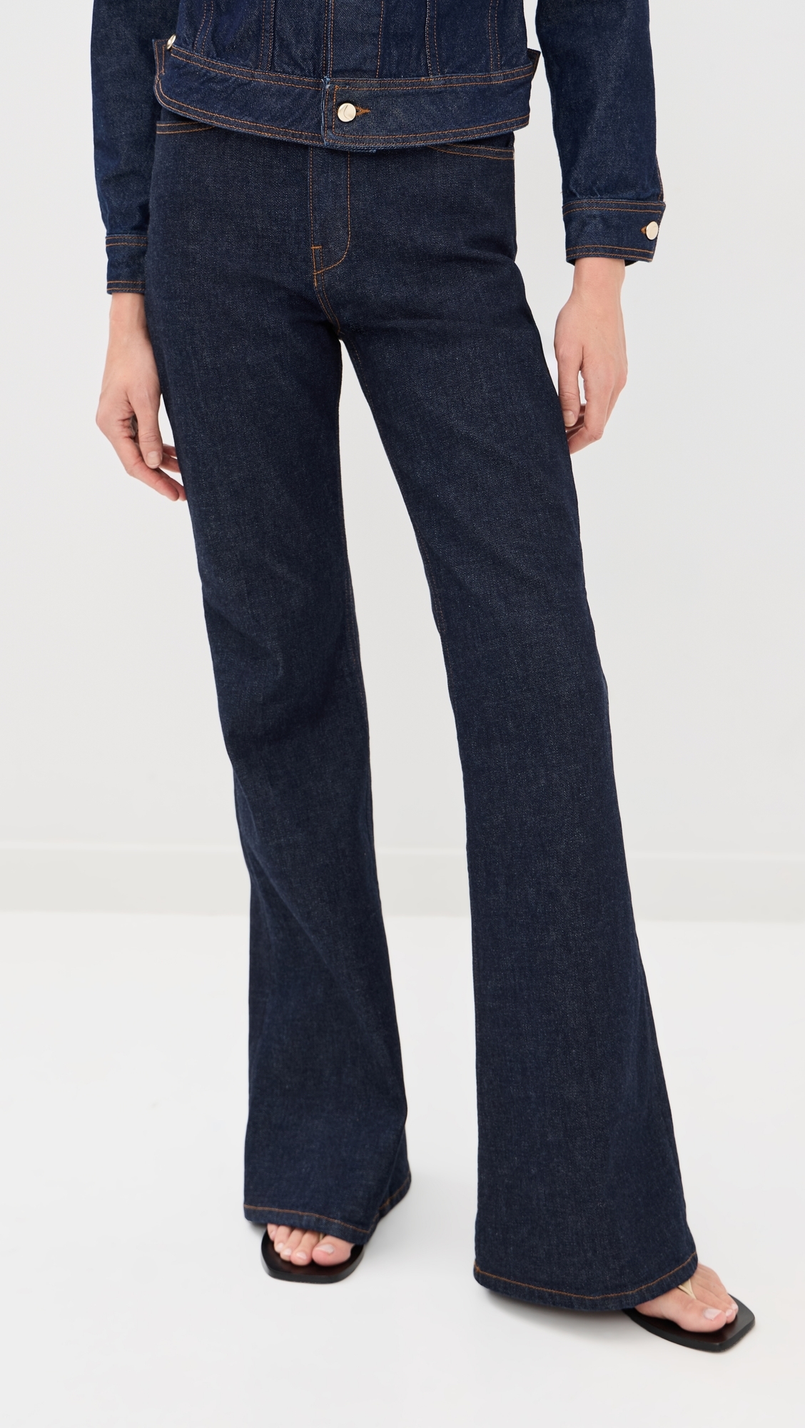 Spur Bootcut Jeans SABLE WASH