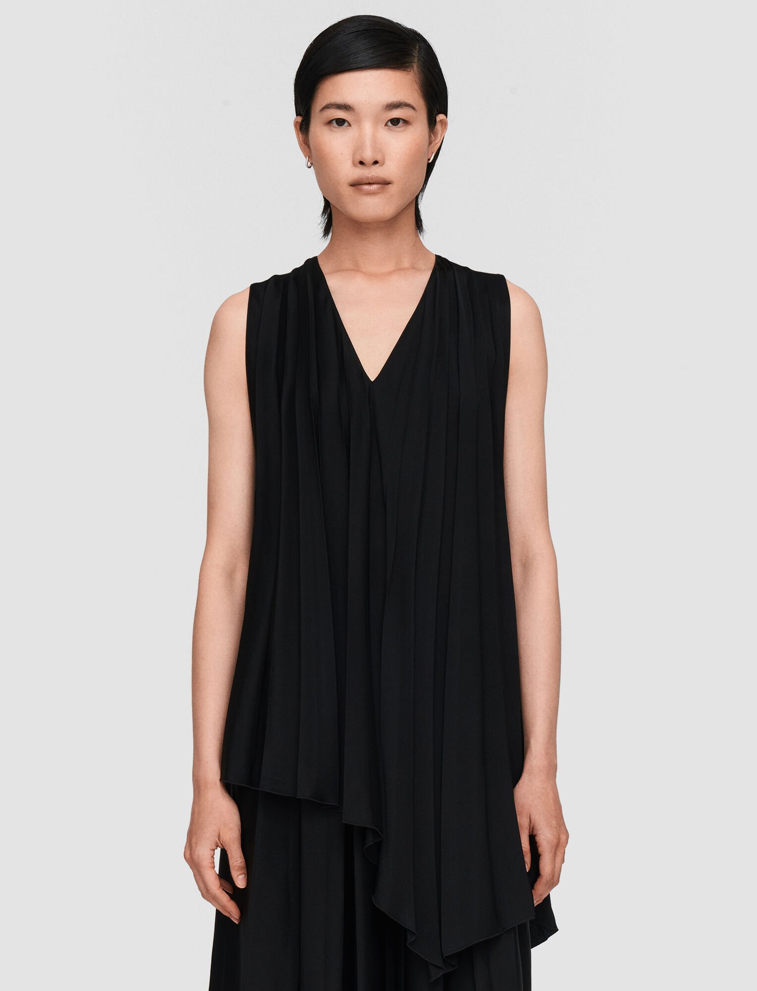 Satin Plissé Dovehouse Blouse