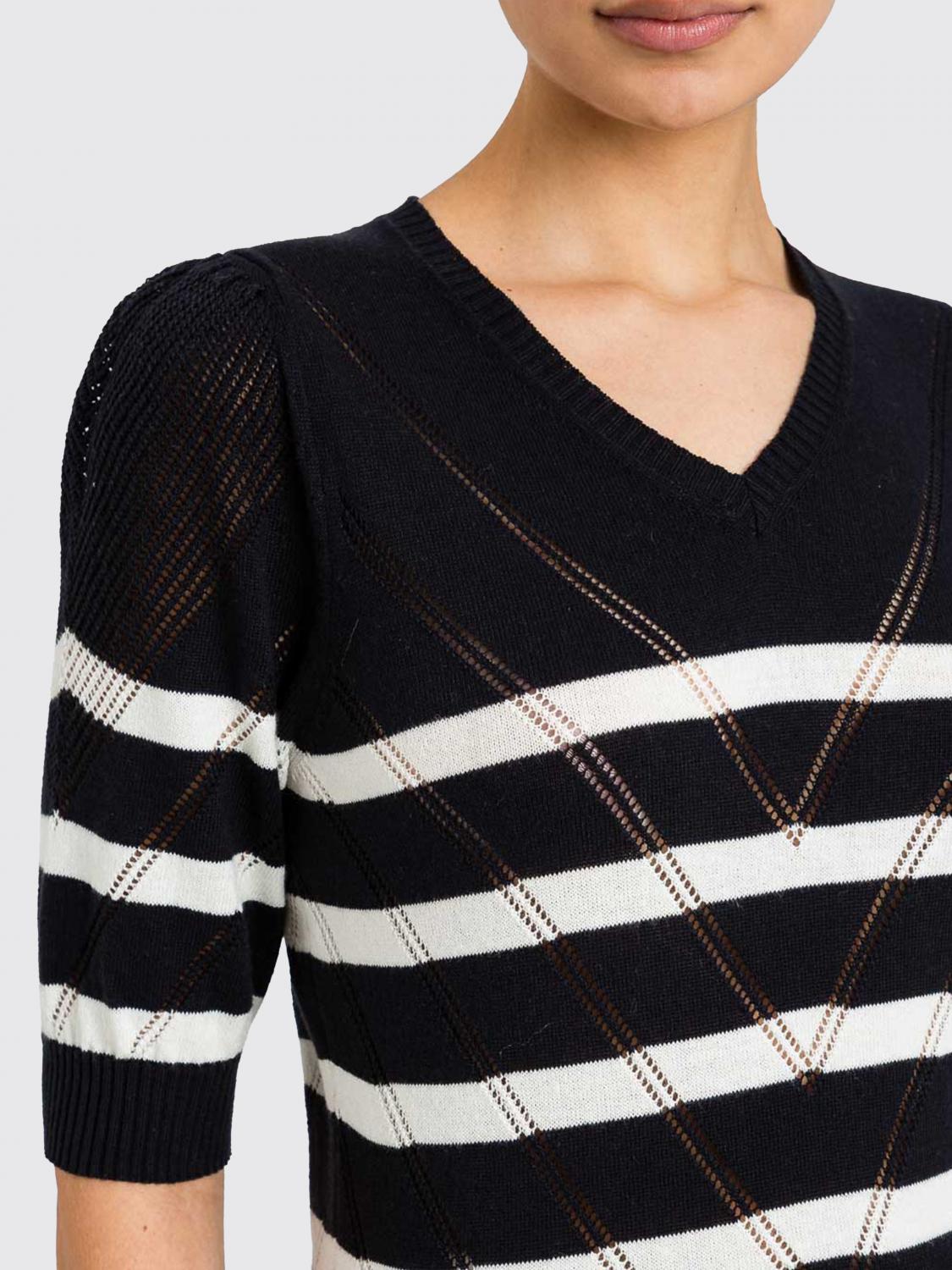 Top Woman color Blue