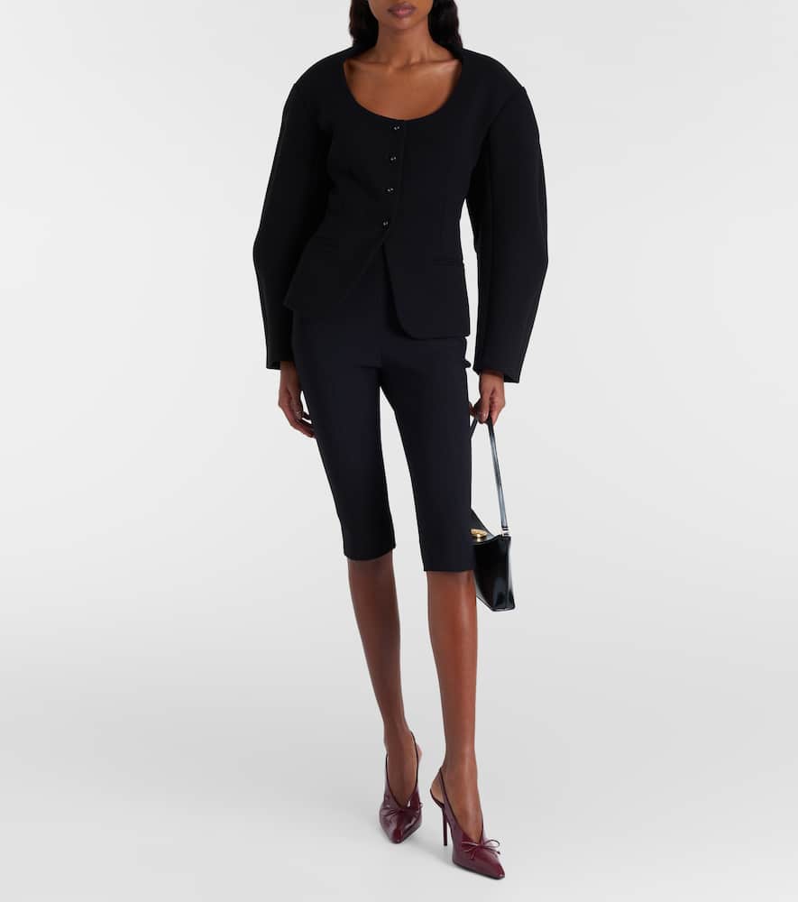 Oval jacket