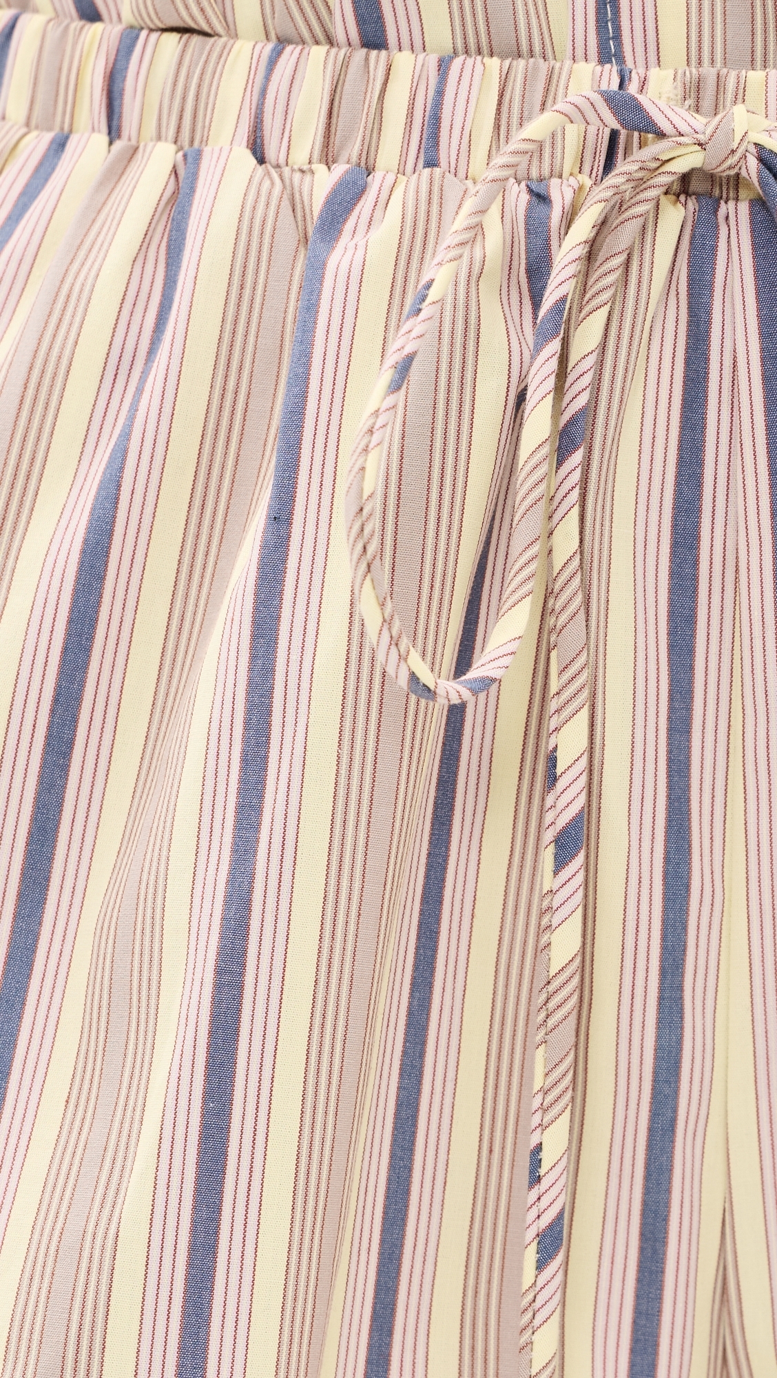 Annika Shorts Stripe