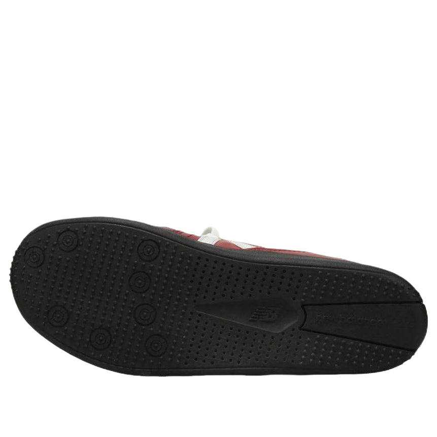 Flat Breeze 'Red Black White'
