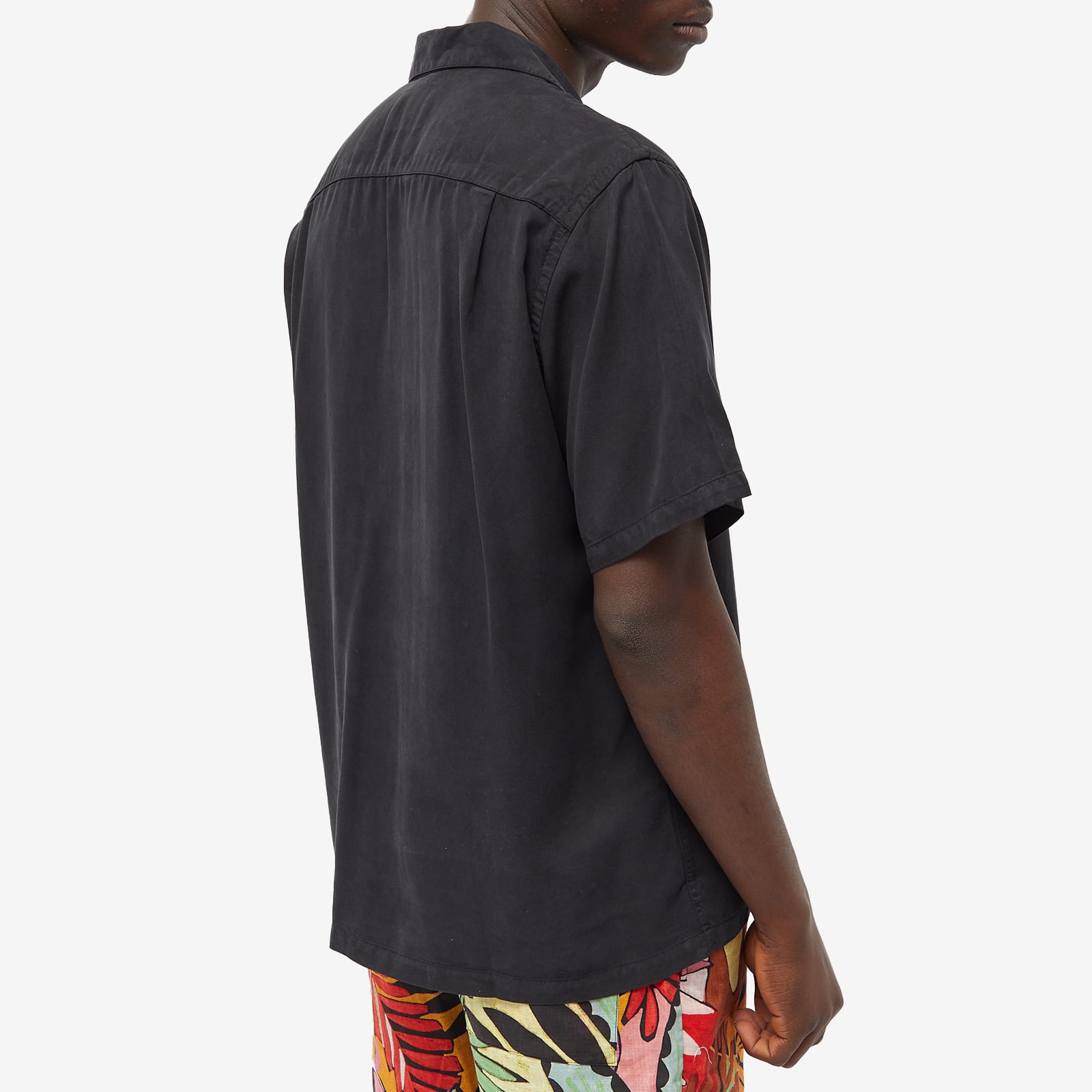 Men's Dogtown Vacation Shirt in Black, Size X-Large