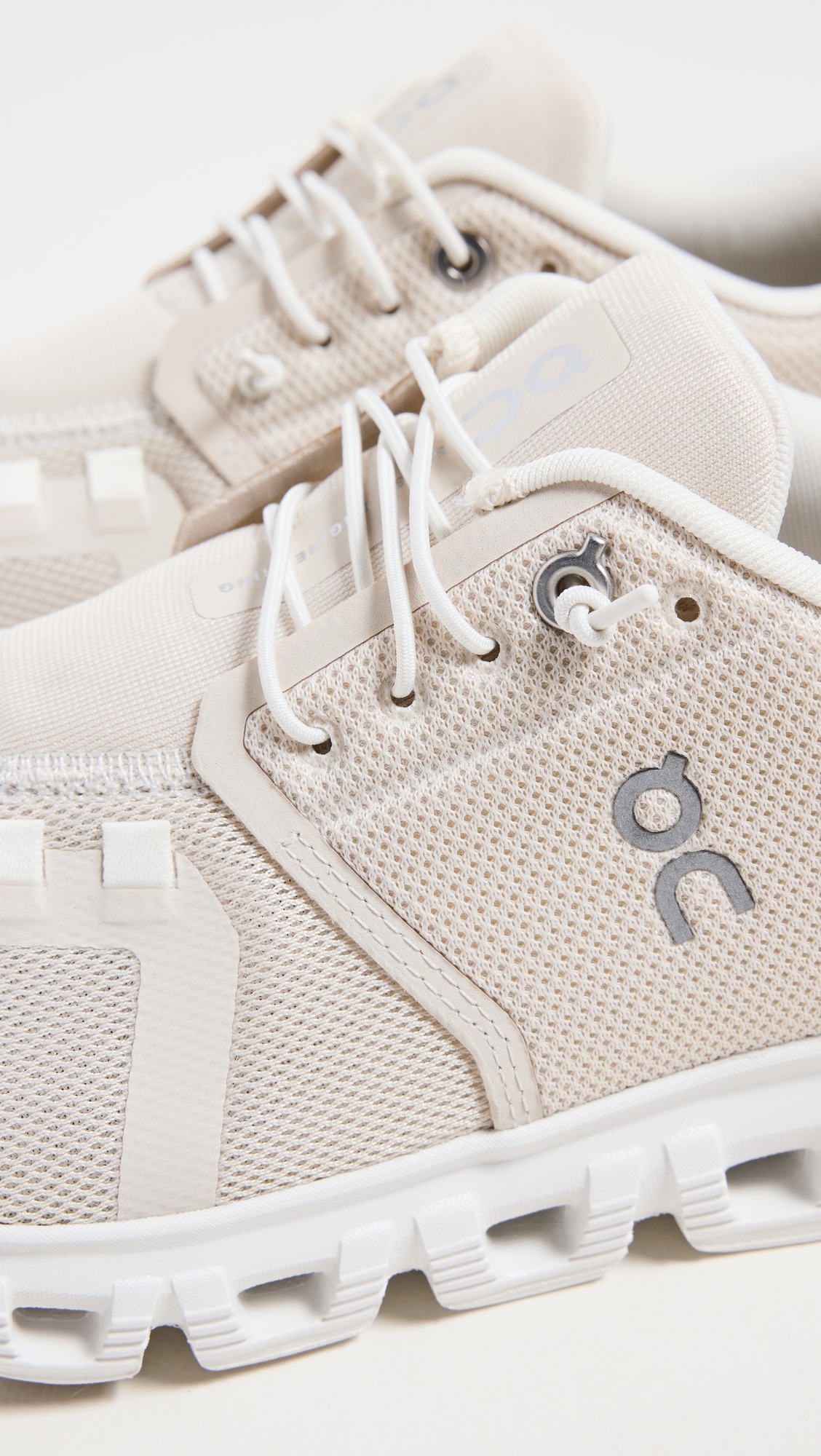 Cloud 6 Sneakers Pearl/White