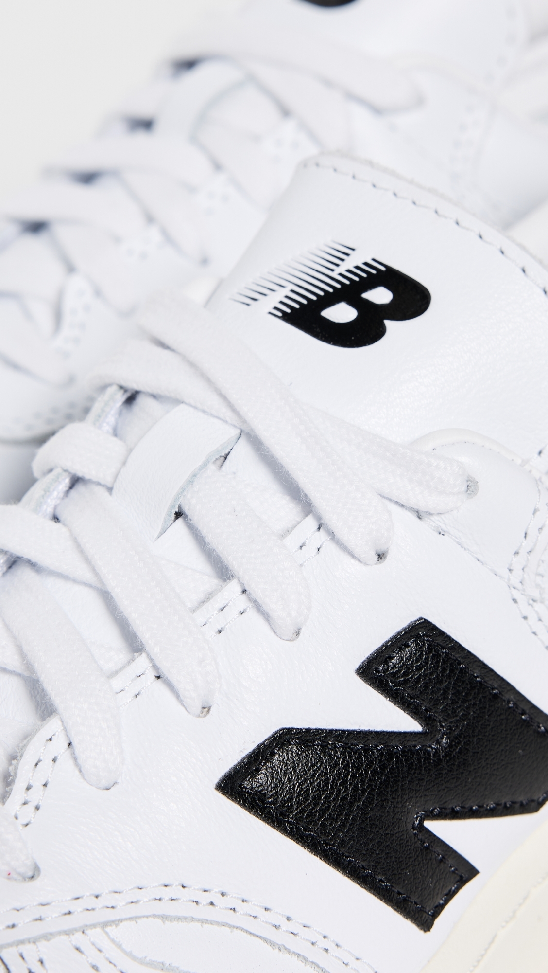 T500 Sneakers White/Black W