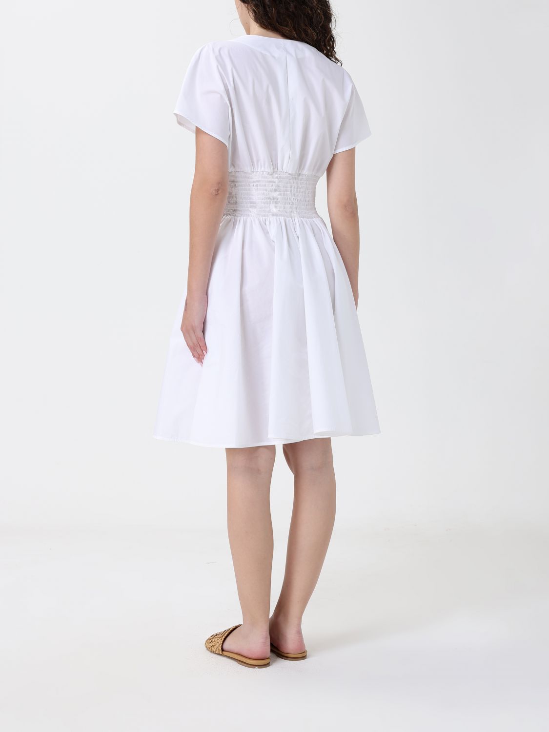 Dress Woman color White