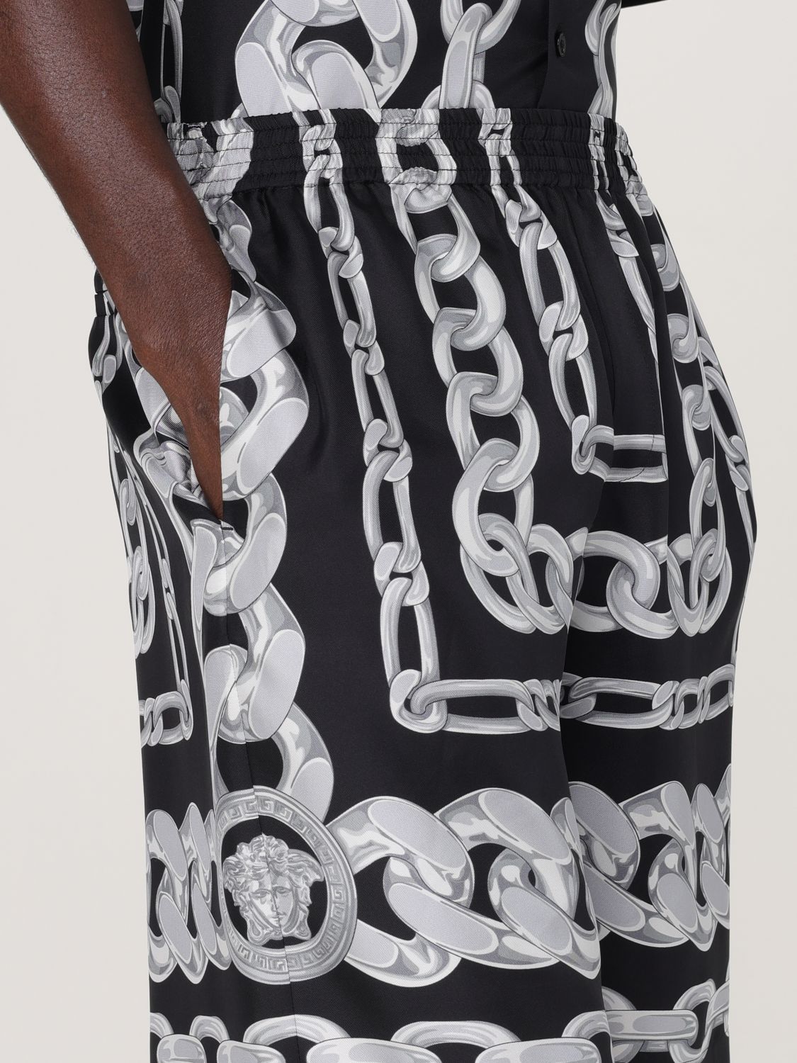 Graphic-print track shorts - Black