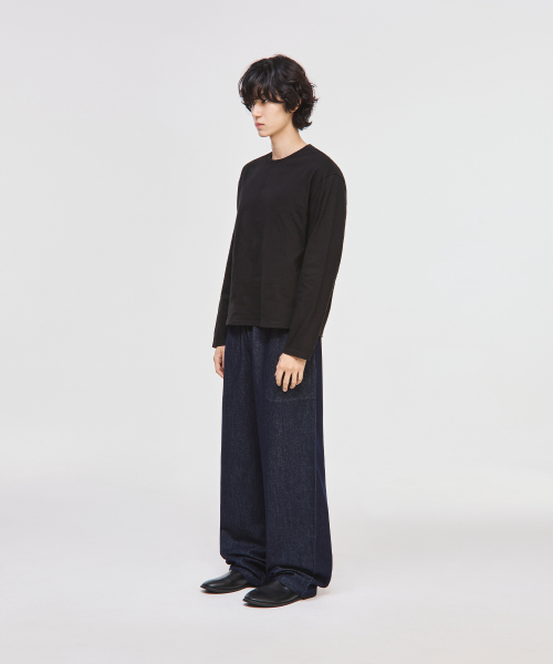Cropped Long Sleeve T-Shirt
