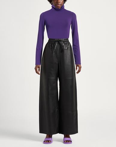 Woman T