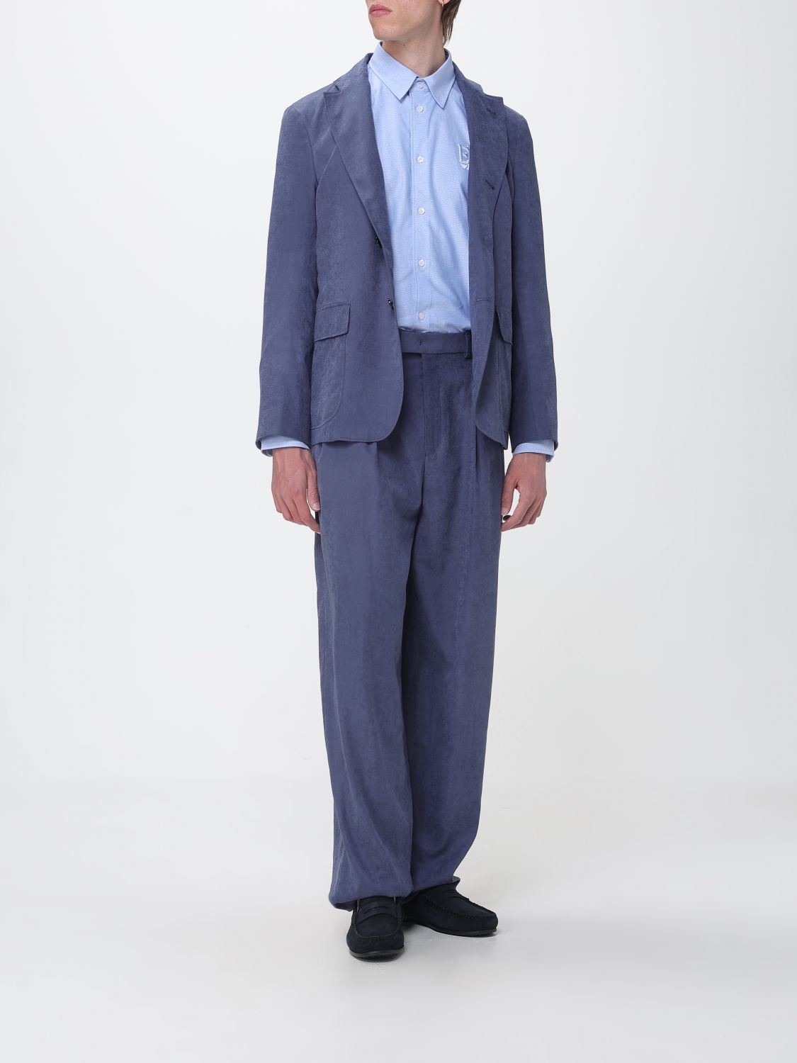 Suit Men color Blue