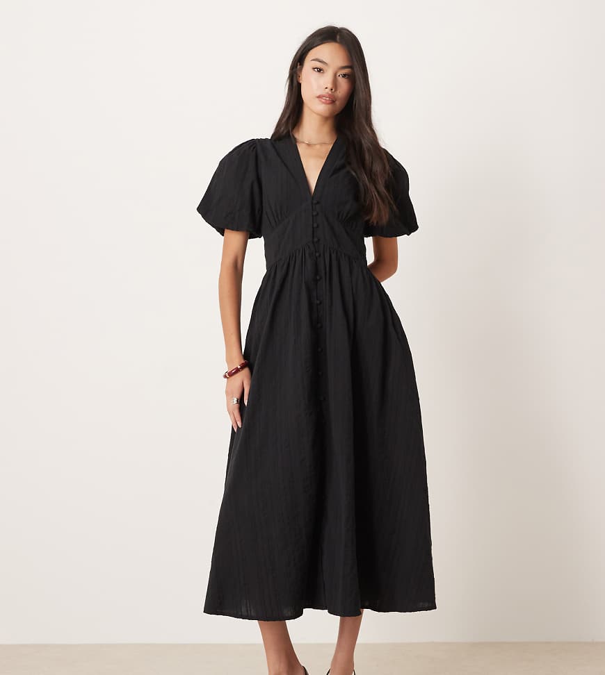 Starlight seersucker midi dress in black