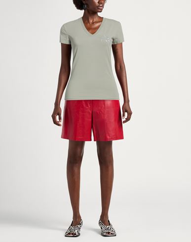Woman T