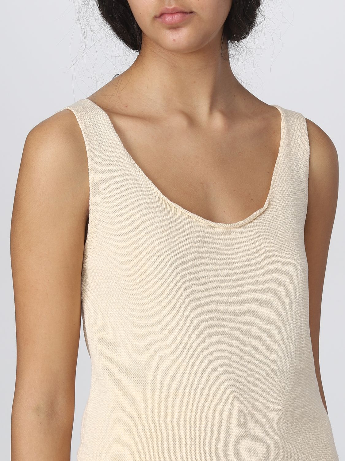 Top Woman color Natural