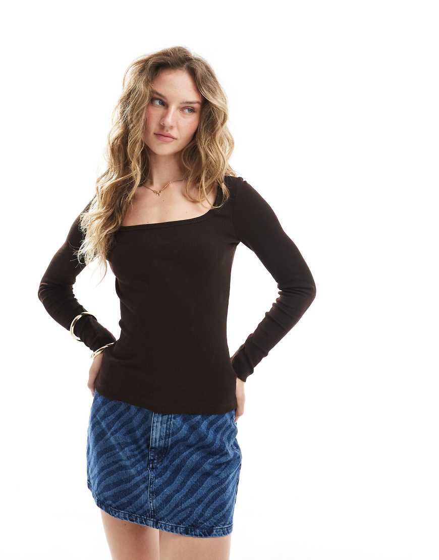 Cotton long sleeve square neck top in chocolate brown