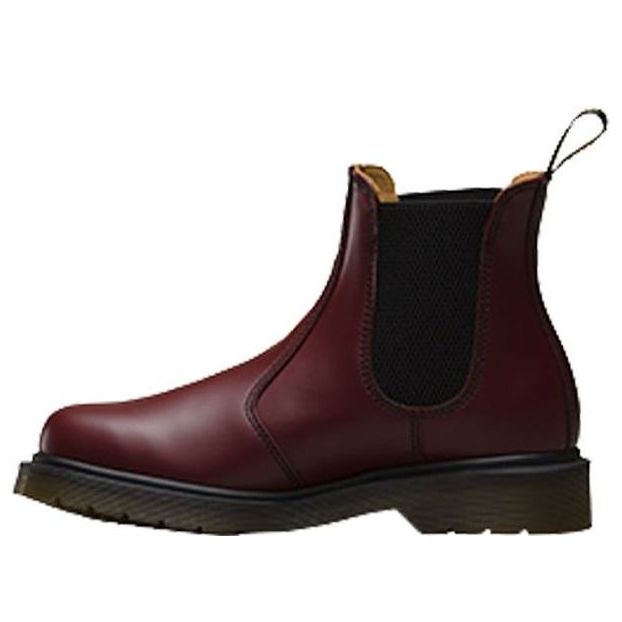 Dr.Martens 2976 Smooth Chelsea Boots 'Cherry Red'