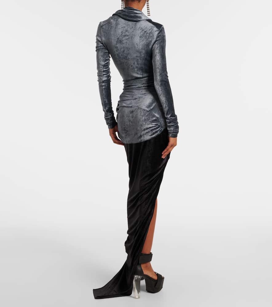 Magnetic draped velvet top