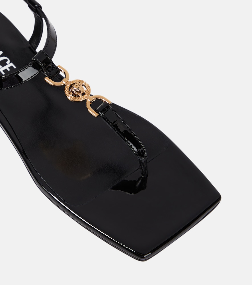 Medusa '95 leather thong sandals