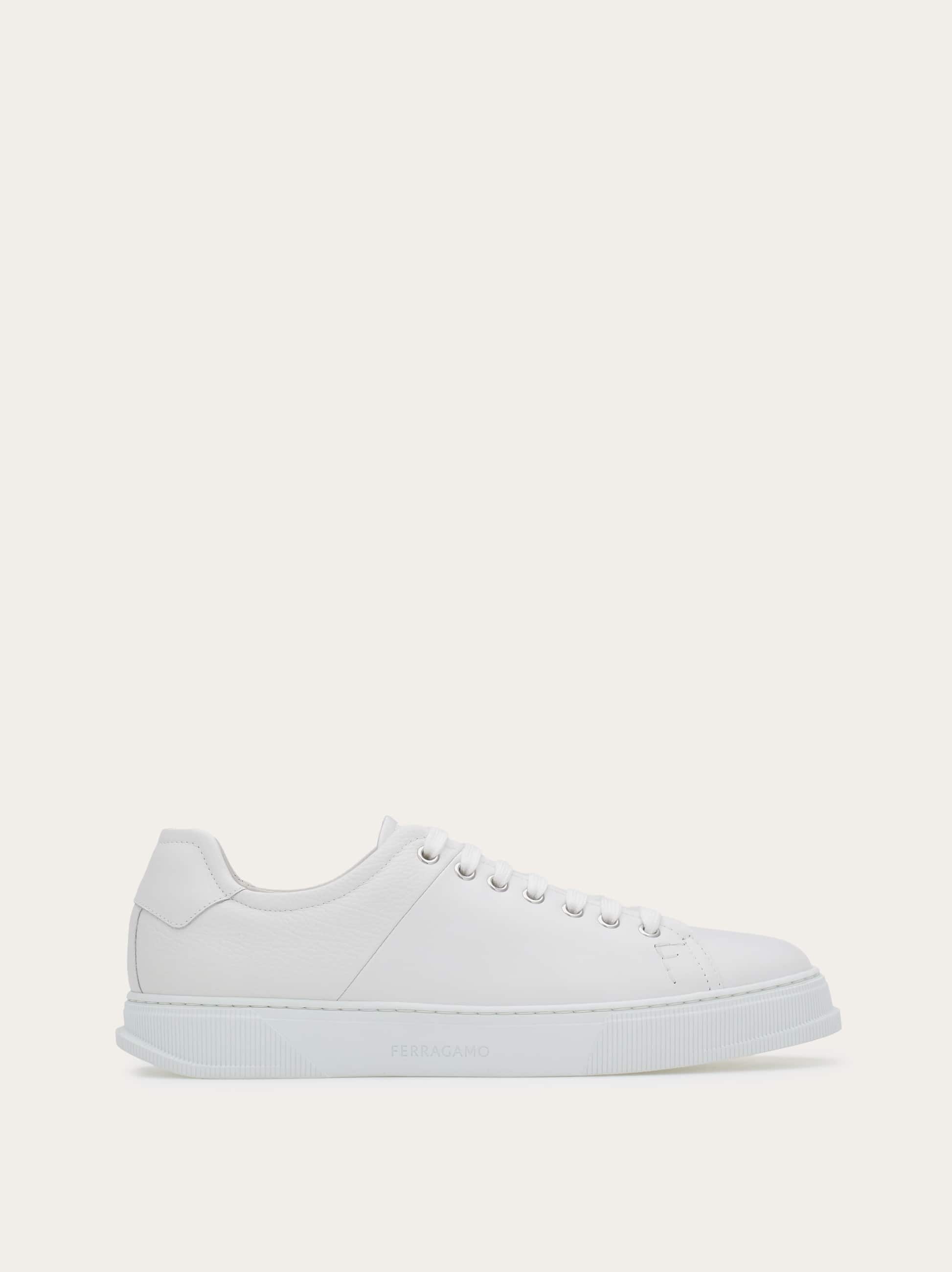 Men Low cut sneaker White